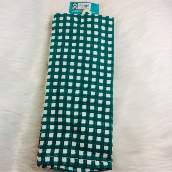 The Pioneer Woman Towels - Picture 2 of 2